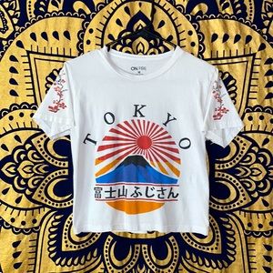 Tokyo crop top